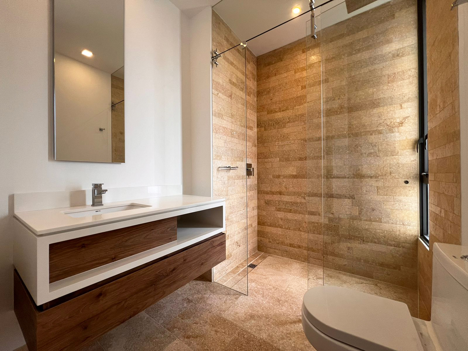 Casa de 3 alcobas en venta en Las Palmas, Medellín, 440 m² · foto 12 de 16