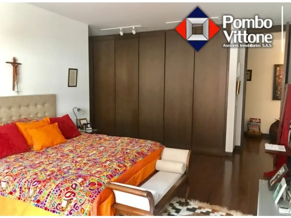 Casa de 3 alcobas en venta en Centro Administrativo, Bogotá, 204 m² · foto 11 de 13