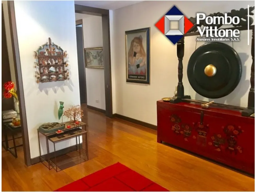 Casa de 3 alcobas en venta en Centro Administrativo, Bogotá, 204 m² · foto 4 de 13