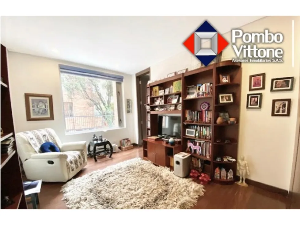 Casa de 3 alcobas en venta en Centro Administrativo, Bogotá, 204 m² · foto 5 de 13