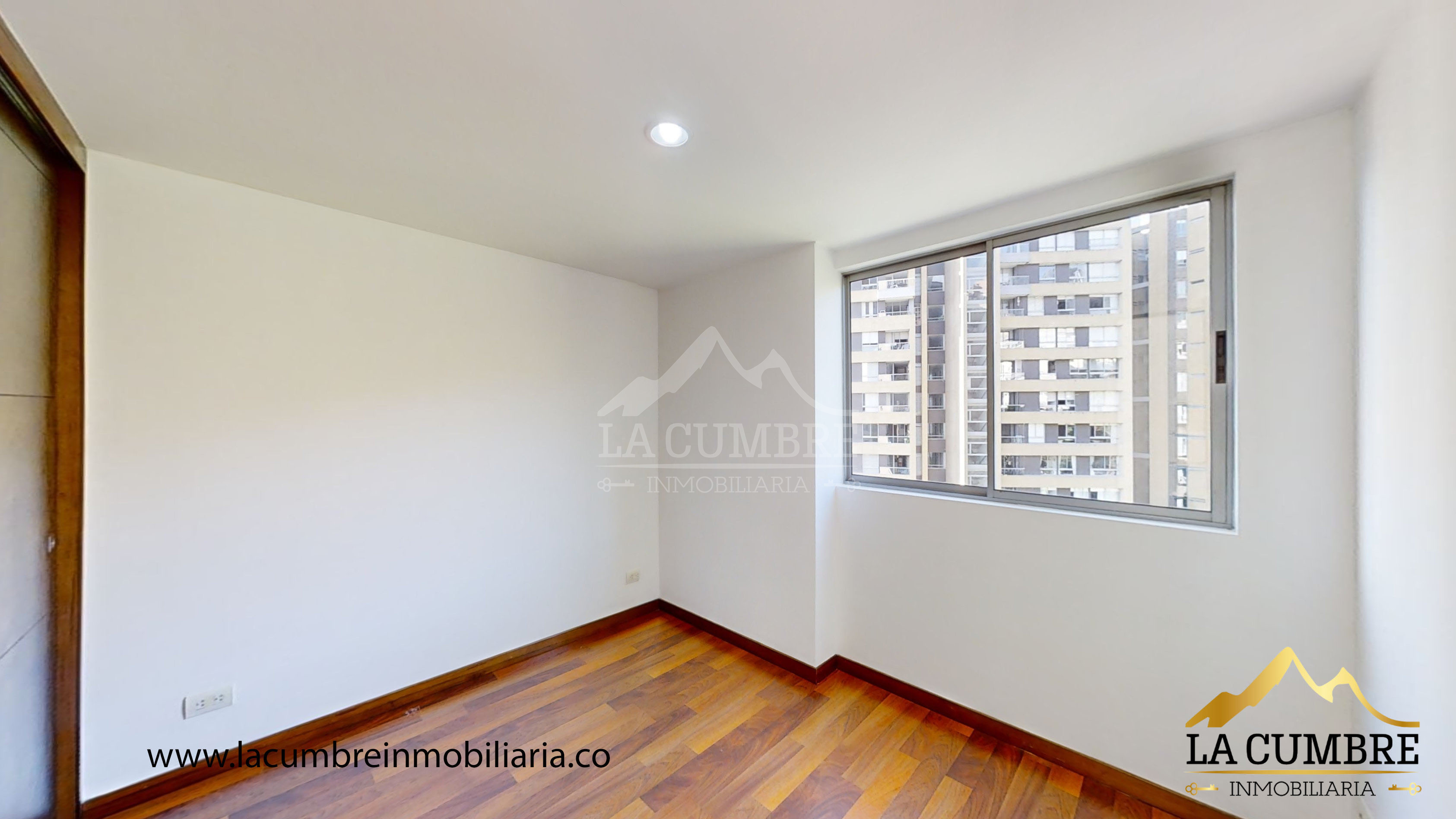 Apartamento en arriendo en Castropol, Medellín · foto 11 de 12