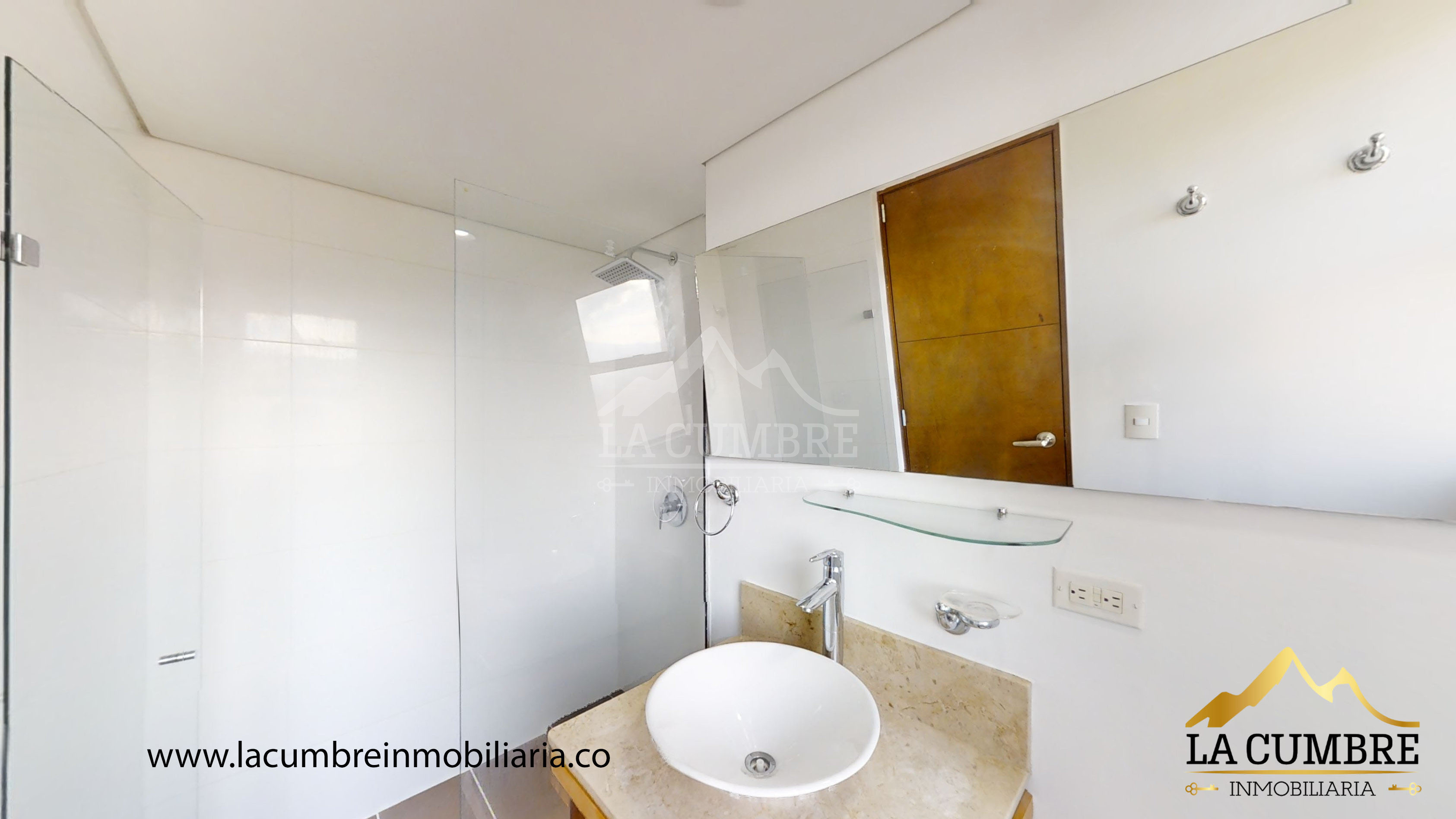 Apartamento en arriendo en Castropol, Medellín · foto 5 de 12