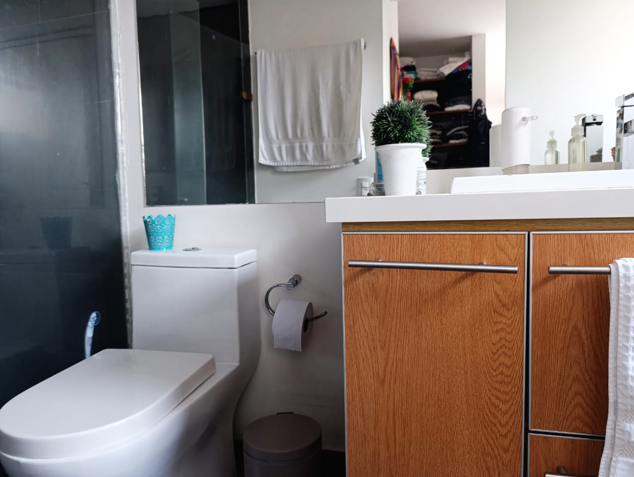 Apartamento de 3 alcobas en arriendo en El Tesoro, Medellín, 134 m² · foto 19 de 20