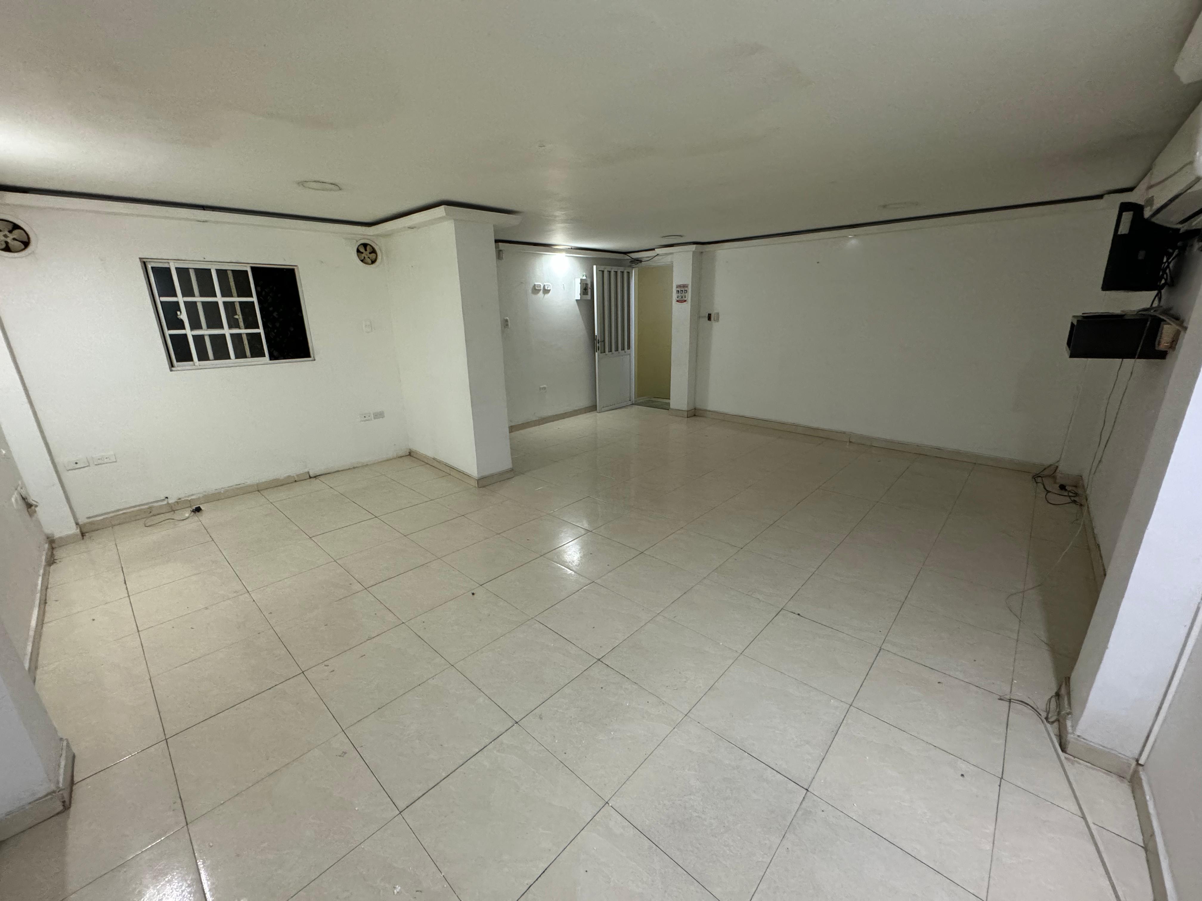 Local en arriendo en Granada, Bucaramanga, 350 m² · foto 21 de 24