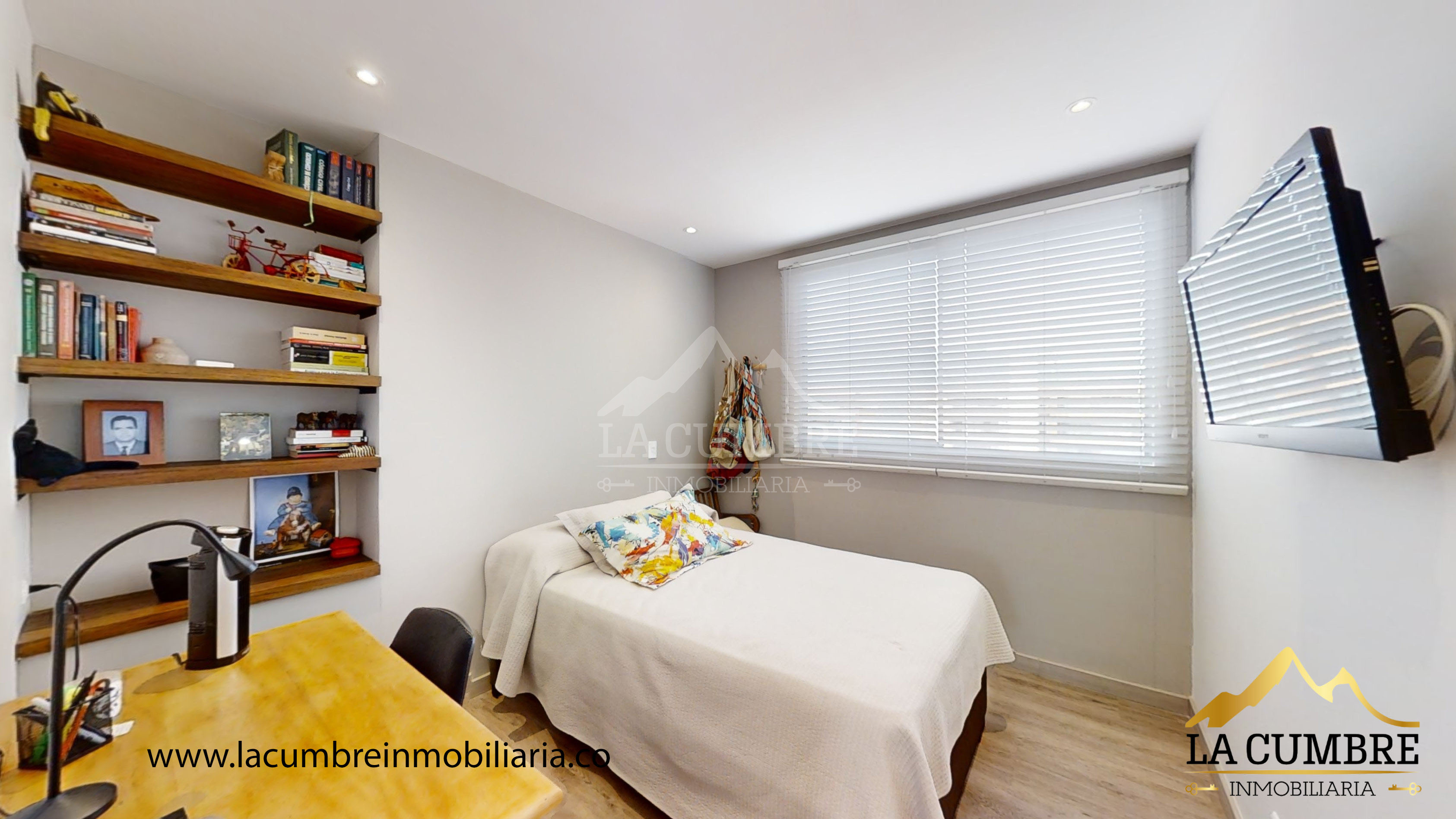 Apartamento de 2 alcobas en venta en Escobero, Envigado, 162 m² · foto 9 de 15
