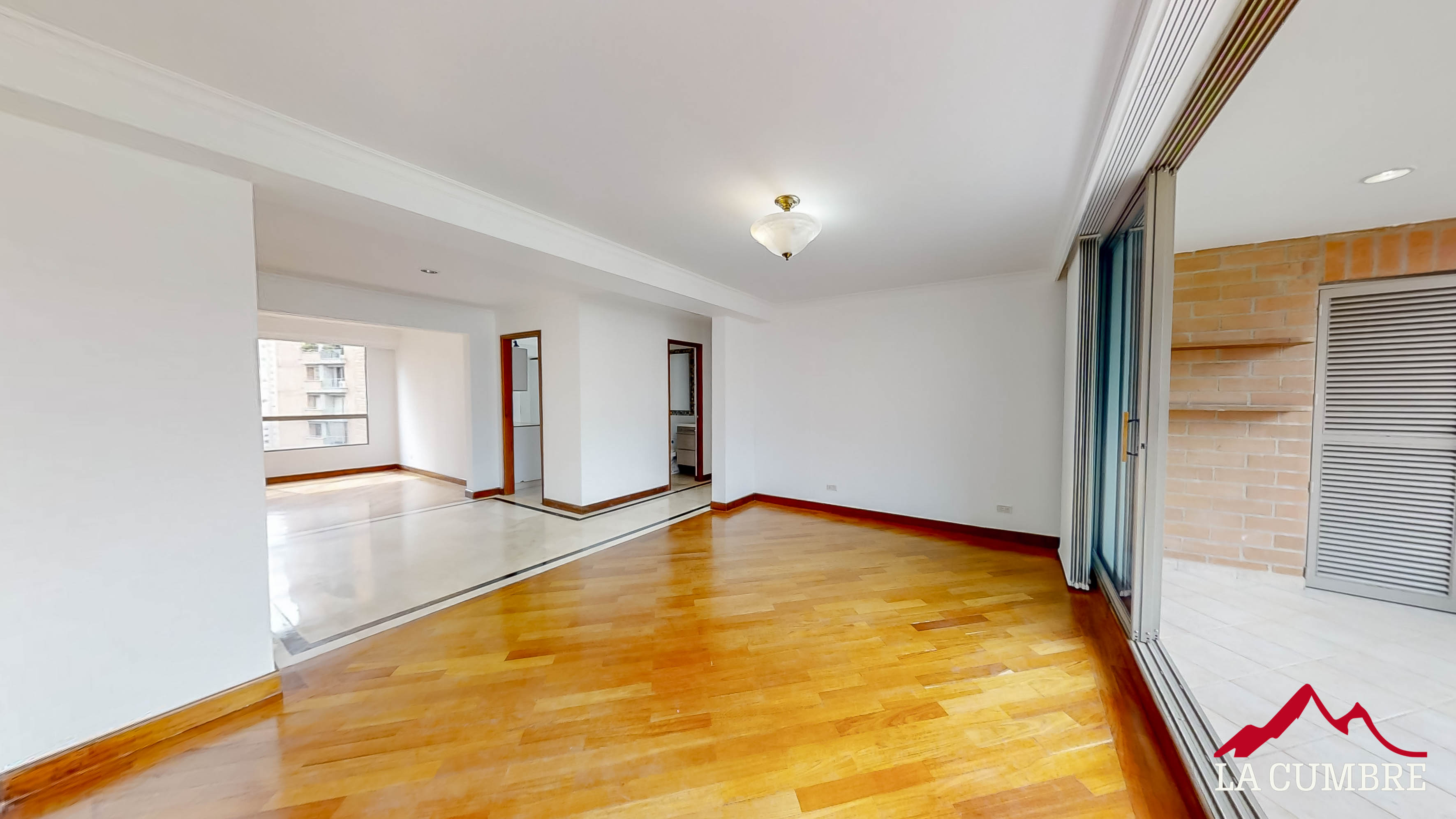Apartamento de 3 alcobas en arriendo en La Florida, Medellín, 190 m² · foto 3 de 10