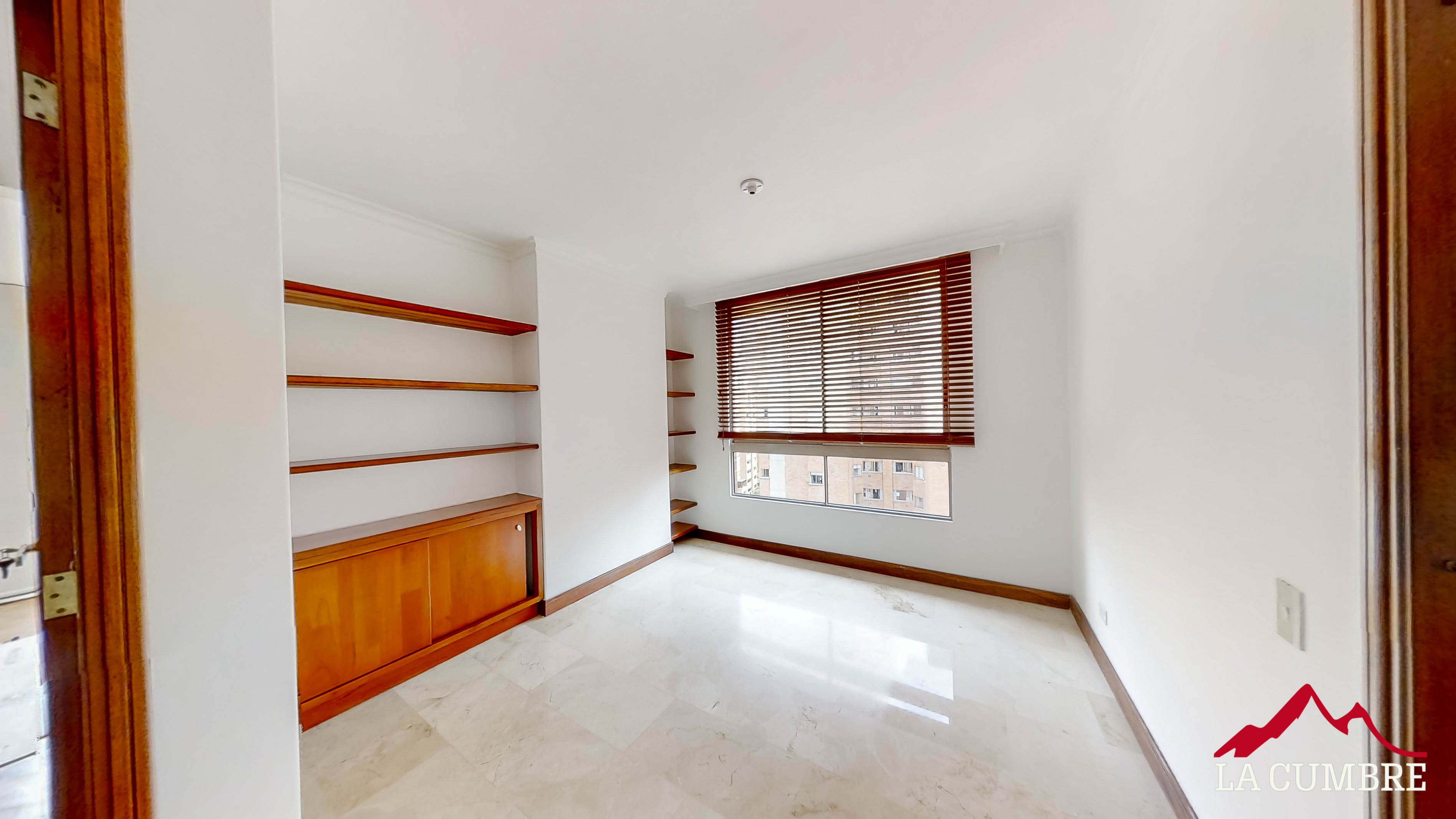 Apartamento de 3 alcobas en arriendo en La Florida, Medellín, 190 m² · foto 8 de 10