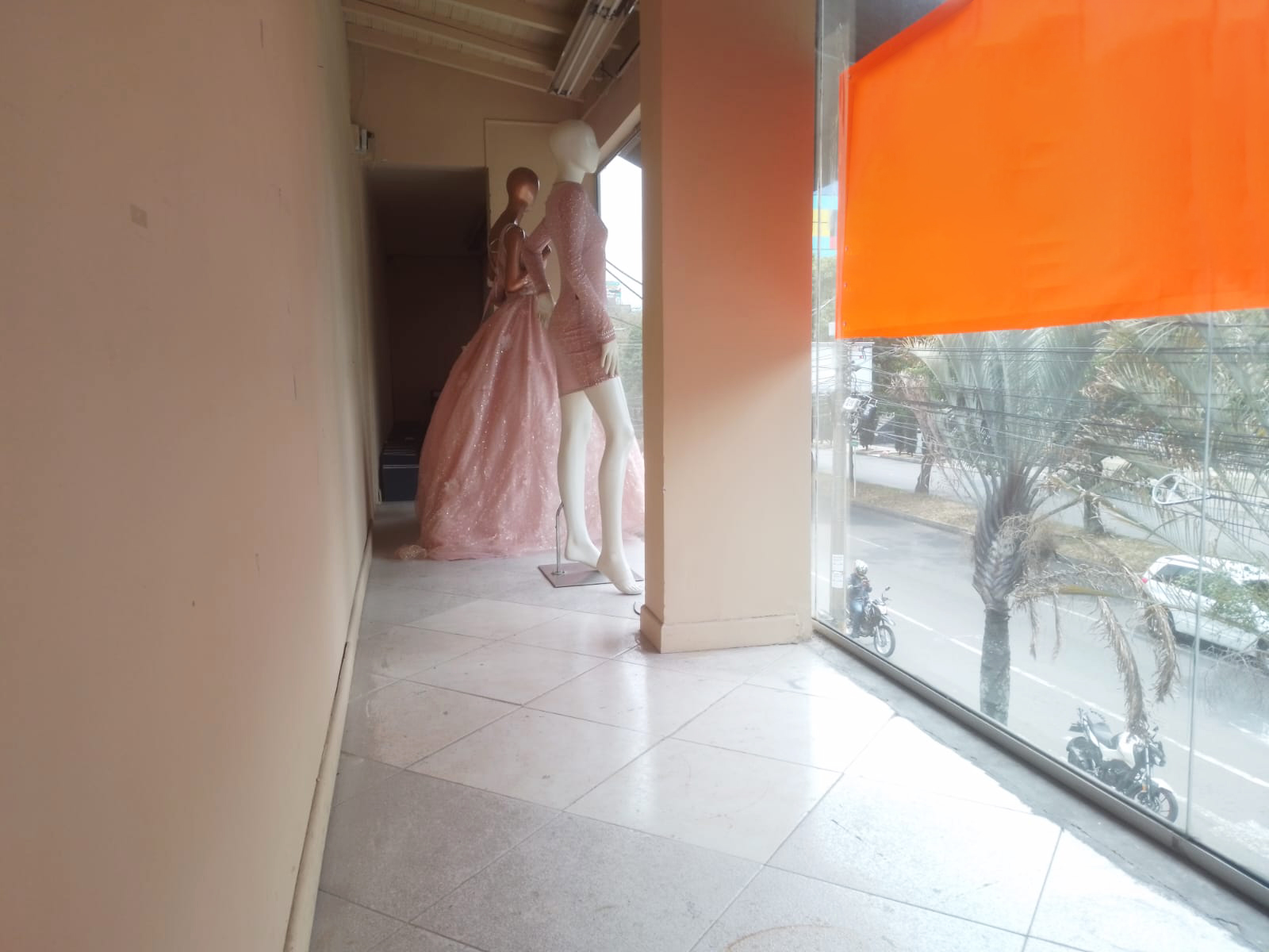 Local en arriendo en Bolivariana, Medellín, 260 m² · foto 5 de 8
