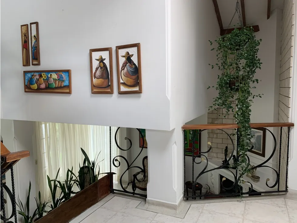 Casa de 4 alcobas en venta en Rio Bamba, Armenia, 1600 m² · foto 3 de 24