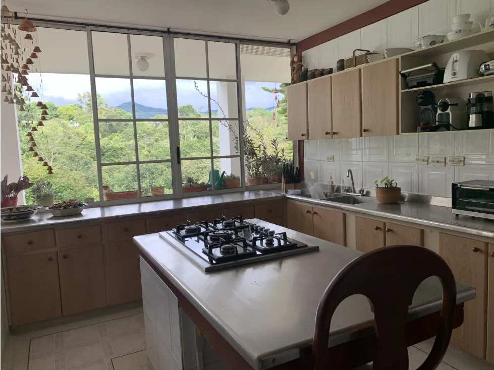 Casa de 4 alcobas en venta en Rio Bamba, Armenia, 1600 m² · foto 4 de 24