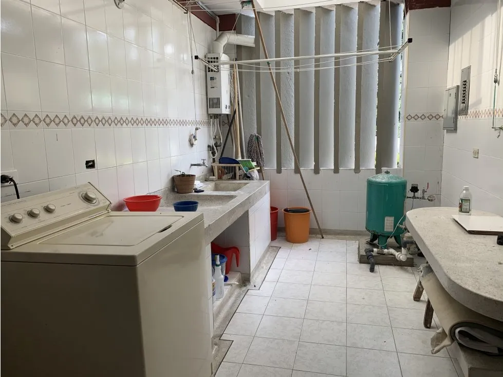 Casa de 4 alcobas en venta en Rio Bamba, Armenia, 1600 m² · foto 18 de 24