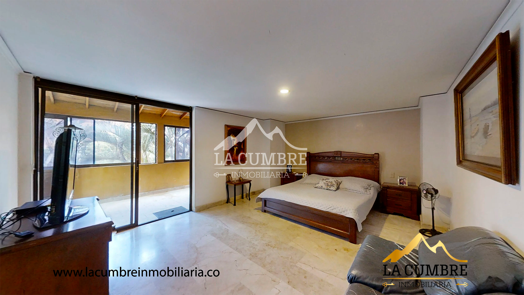 Apartamento de 4 alcobas en arriendo en Los Balsos, Medellín, 200 m² · foto 10 de 12