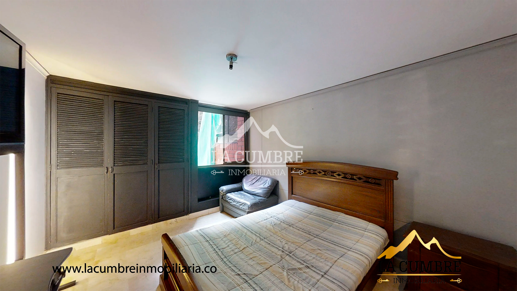 Apartamento de 4 alcobas en arriendo en Los Balsos, Medellín, 200 m² · foto 9 de 12