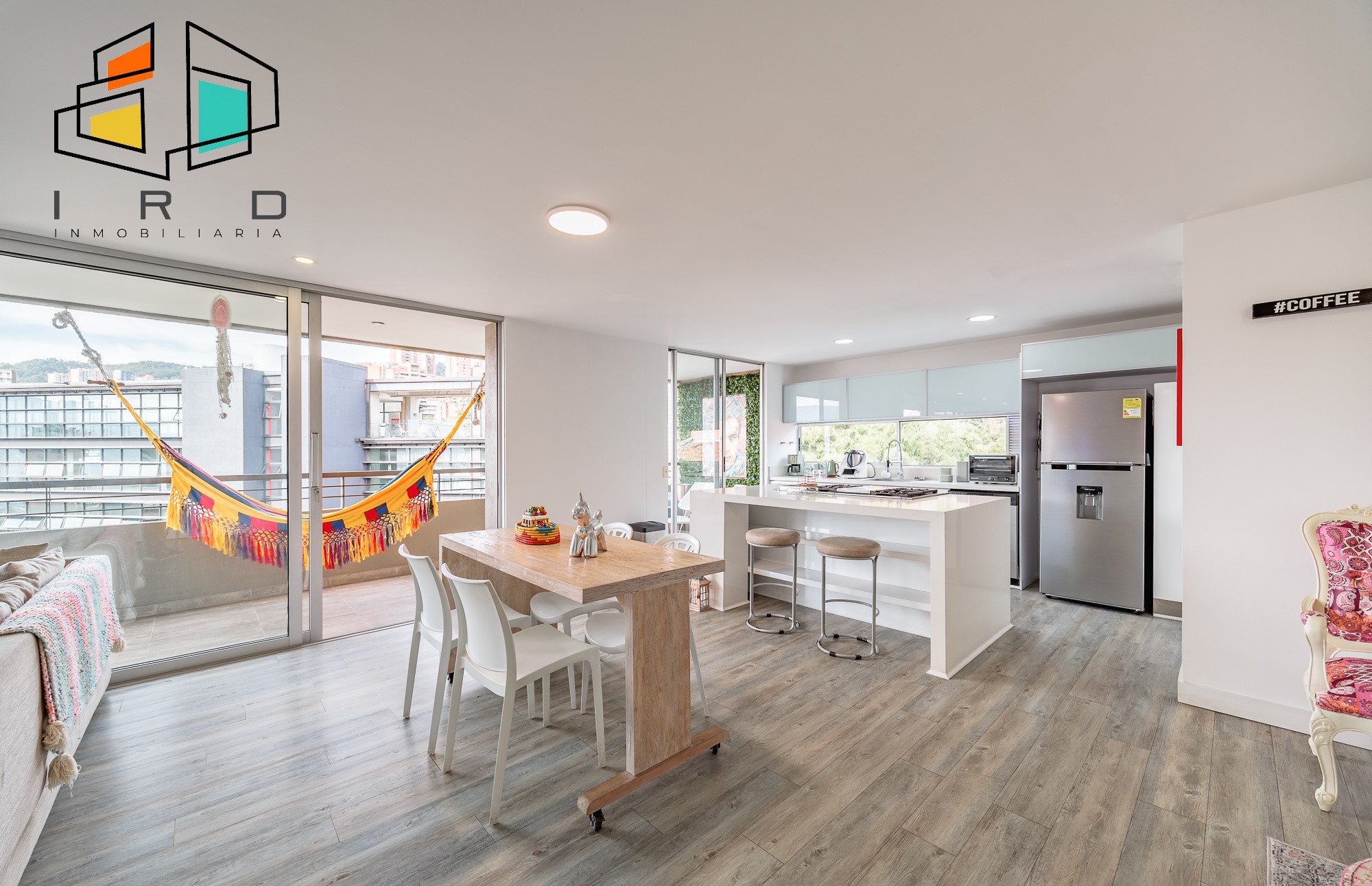 Apartamento en arriendo en El Poblado, Medellín · foto 11 de 24