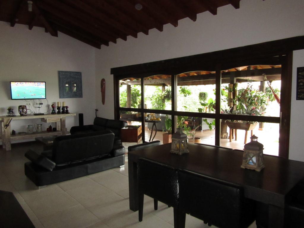 Finca en venta en El Retiro, 9890 m² · foto 3 de 24