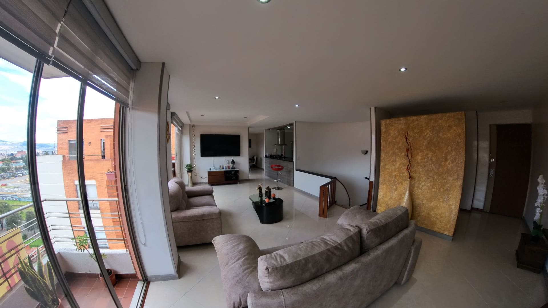 Apartamento en venta en Ciudad Salitre, Bogotá · foto 2 de 17