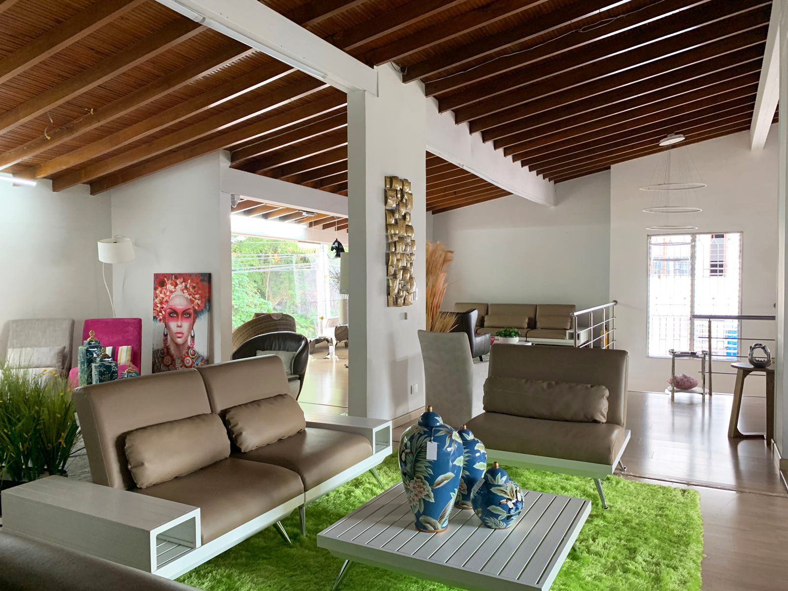 Oficina en arriendo en Patio Bonito, Medellín, 425 m² · foto 3 de 12