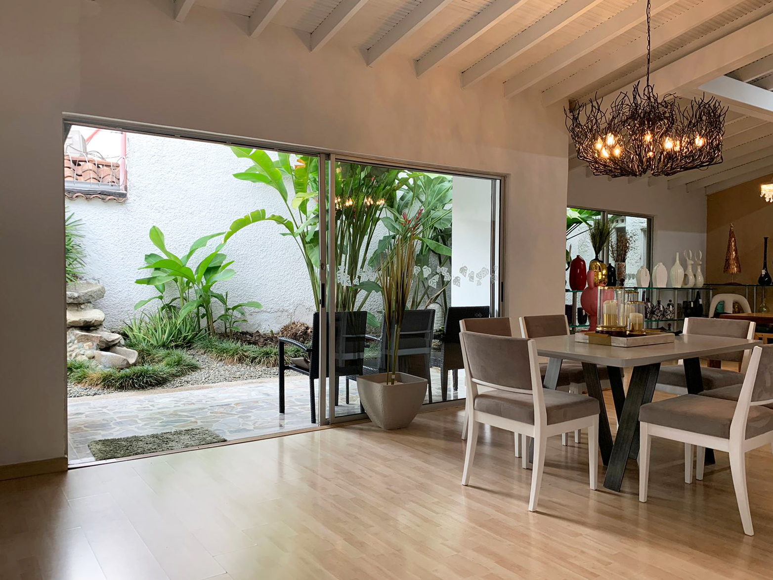 Oficina en arriendo en Patio Bonito, Medellín, 425 m² · foto 9 de 12