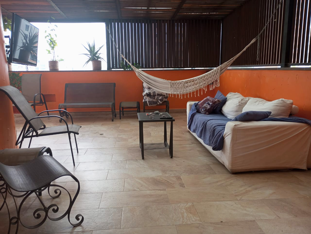 Apartamento de 4 alcobas en venta en Los Balsos No.2, Medellín, 175 m² · foto 16 de 17