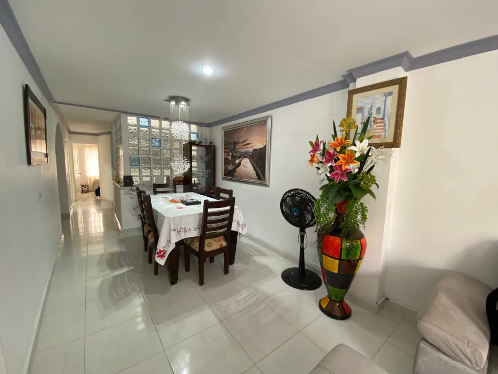 Edificio en venta en Las Americas, Palmira, 342 m² · foto 7 de 24