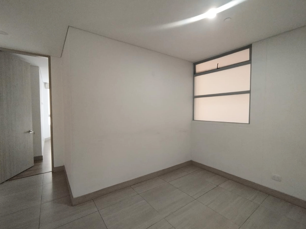 Apartamento de 3 alcobas en arriendo en Castropol, Medellín, 127 m² · foto 8 de 16