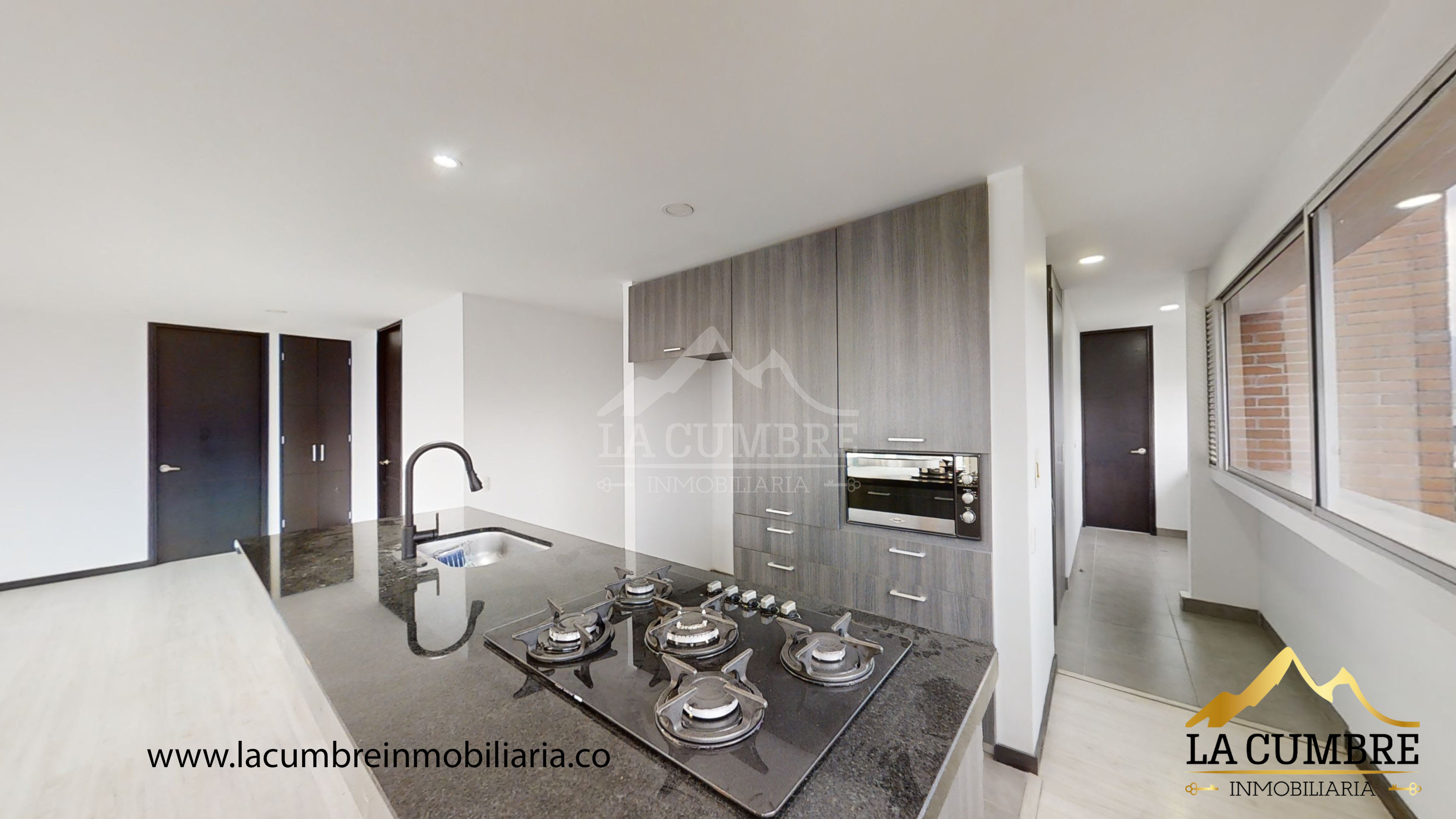 Apartamento en venta en El Poblado, Medellín 4