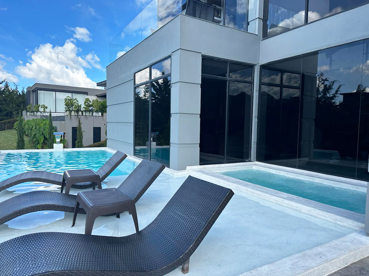 Casa de 3 alcobas en venta en La Alhambra, El Carmen de Viboral, 660 m² · foto 15 de 18