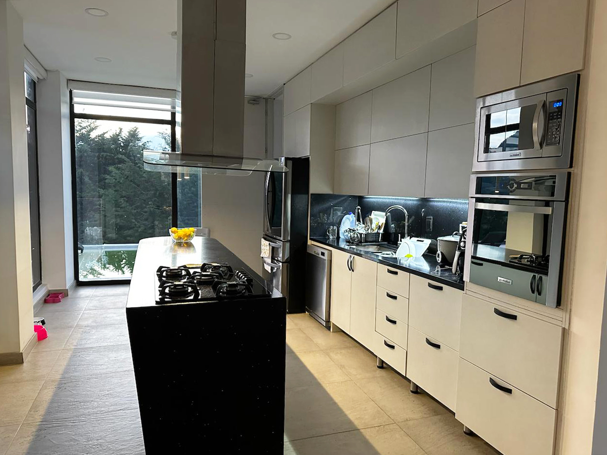 Casa de 3 alcobas en venta en La Alhambra, El Carmen de Viboral, 660 m² · foto 8 de 18