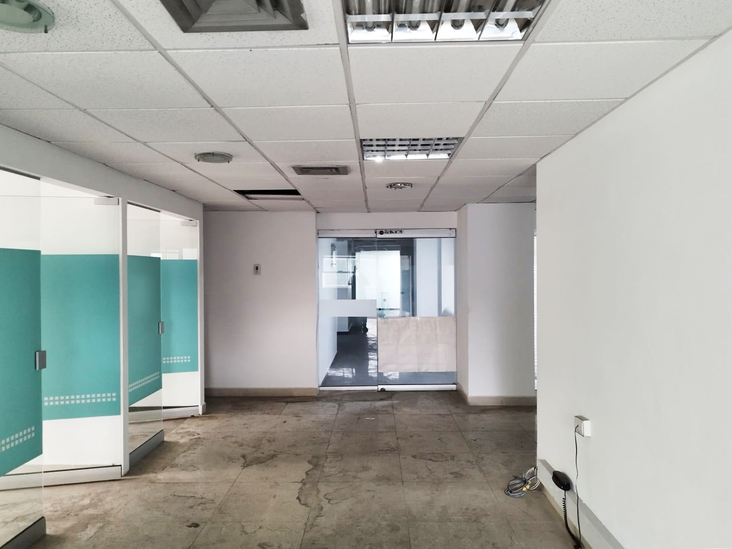 Oficina en arriendo en El Diamante 2, Medellín, 488 m² · foto 13 de 19