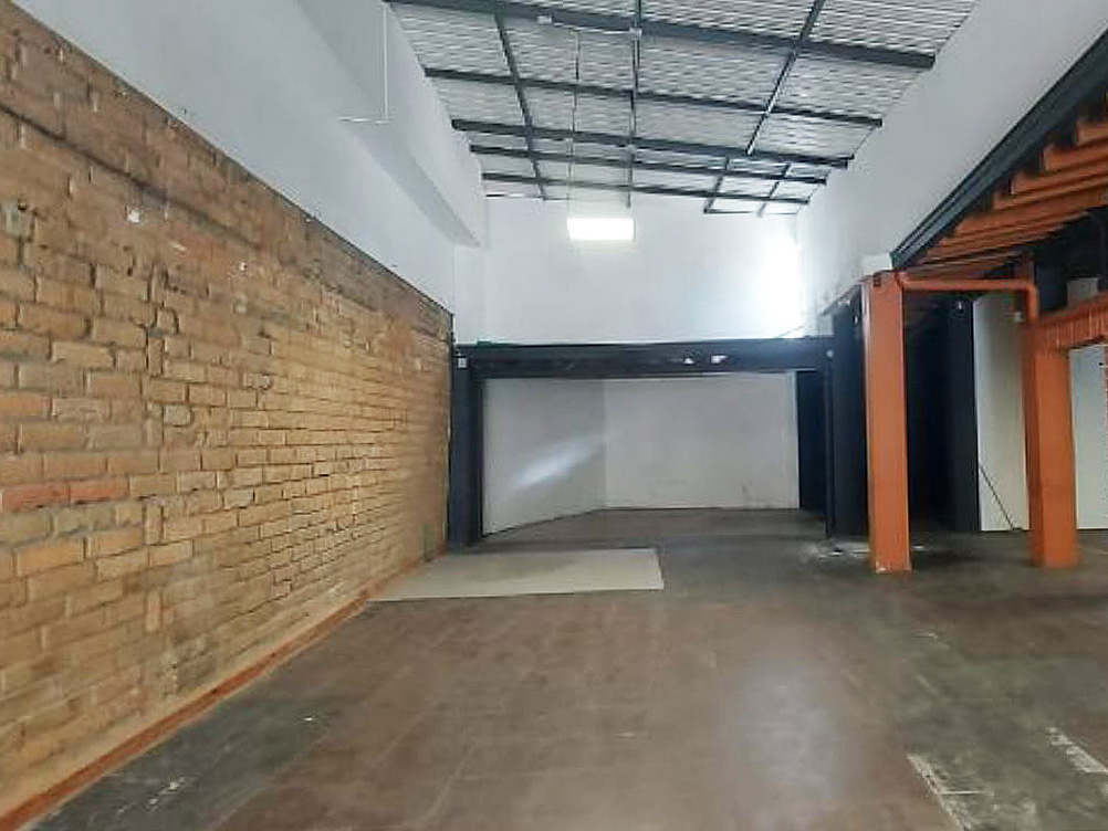 Local en arriendo en La Magnolia, Envigado, 328 m² · foto 11 de 15