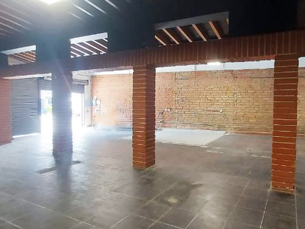 Local en arriendo en La Magnolia, Envigado, 328 m² · foto 7 de 15