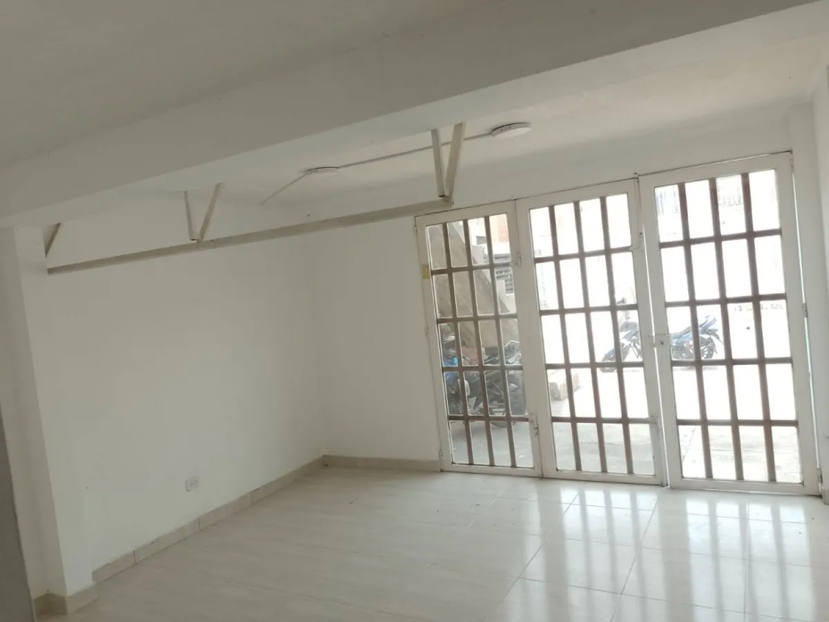 Casa de 3 alcobas en venta en Paso De La Bolsa, Jamundí, 61 m² · foto 3 de 10