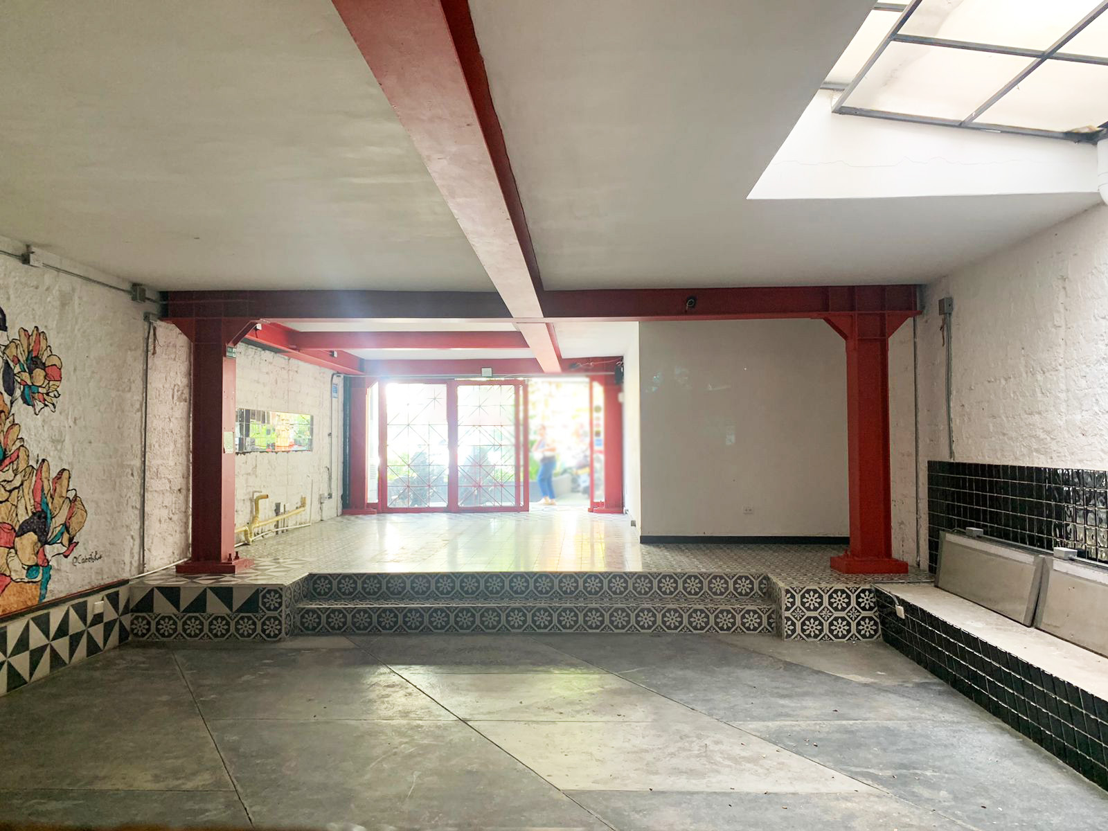 Local en arriendo en Jardines, Envigado, 300 m² · foto 3 de 10
