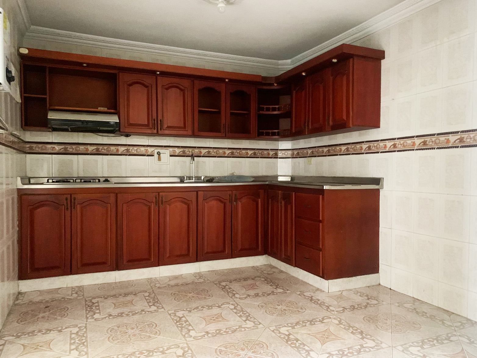 Local en arriendo en Jardines, Envigado, 300 m² · foto 5 de 10