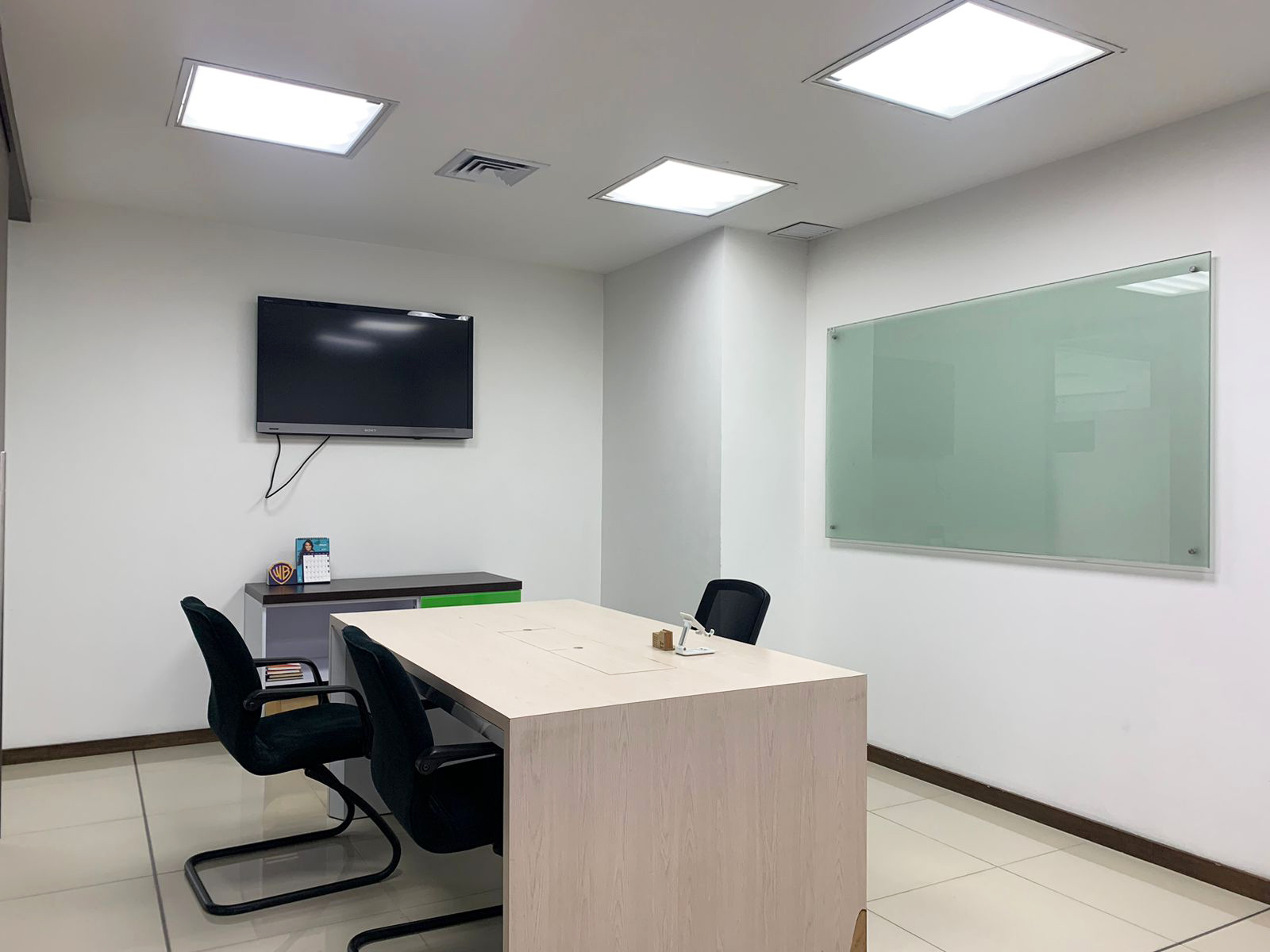 Oficina en venta en Villa Carlota, Medellín, 365 m² · foto 14 de 16