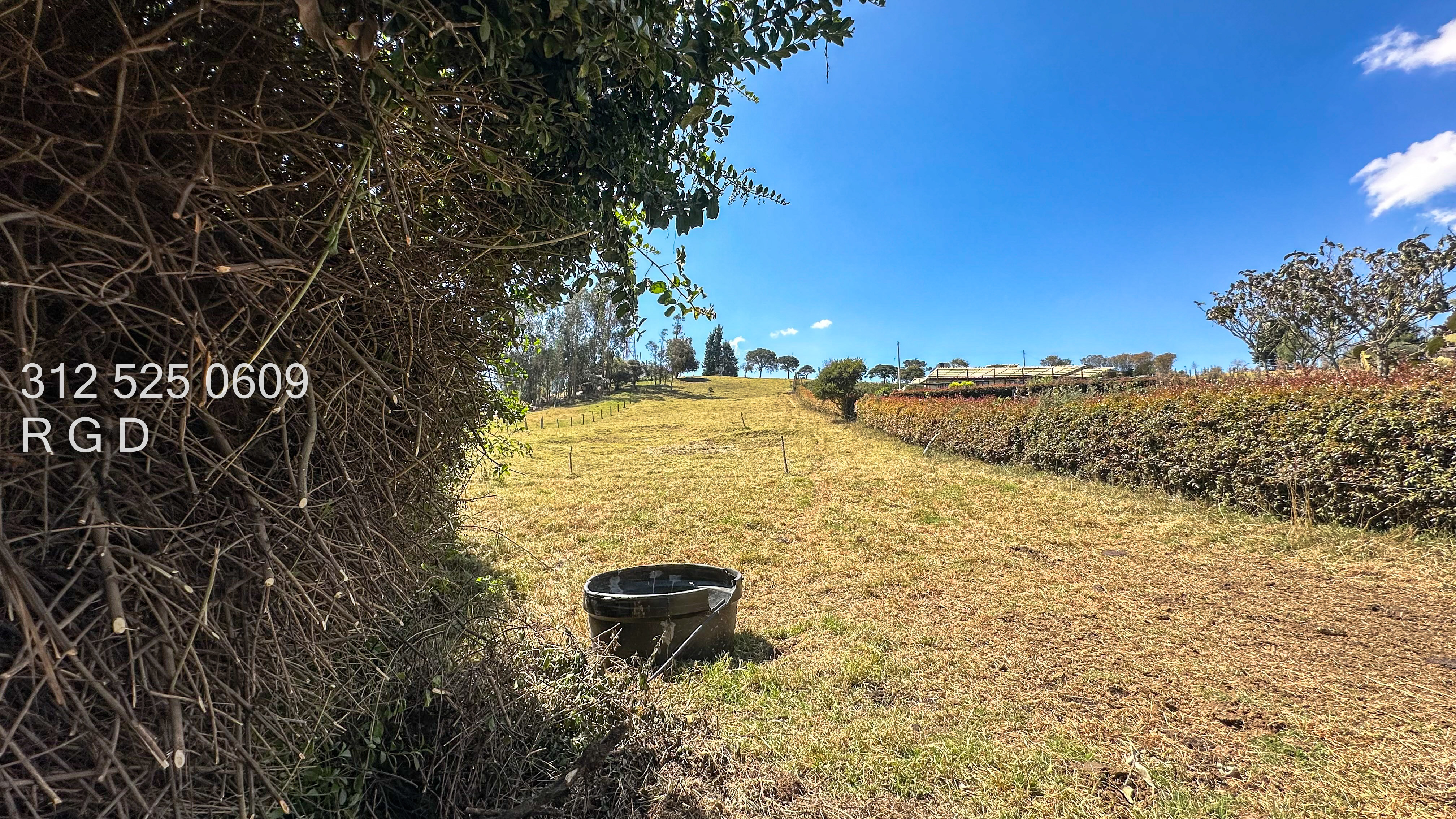 Lote en venta en Altos De Yerbabuena, Sopó, 7377 m² · foto 10 de 15