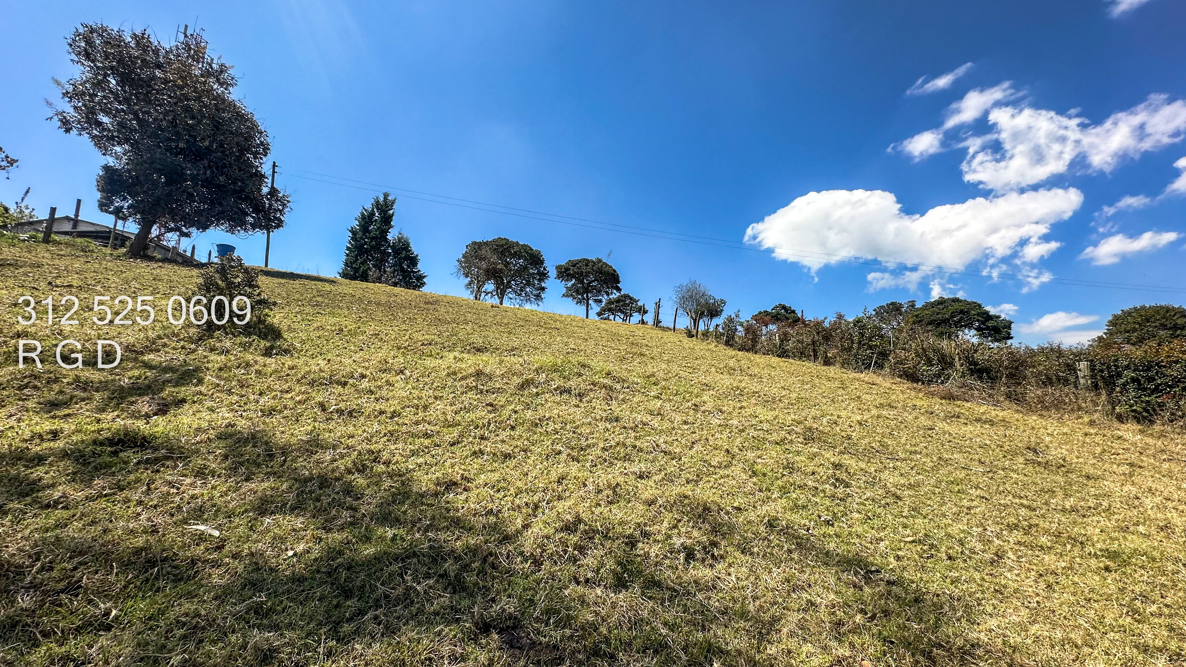 Lote en venta en Altos De Yerbabuena, Sopó, 7377 m² · foto 3 de 15