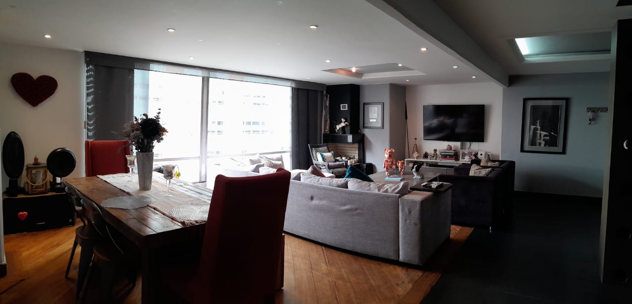 Apartamento en venta en Chico Norte, Bogotá · foto 3 de 17