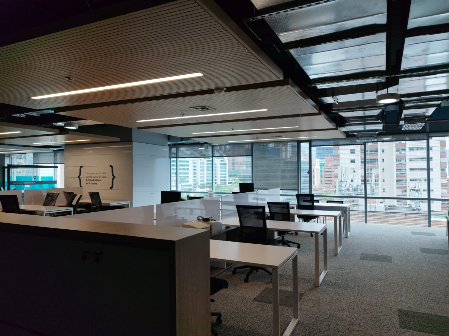 Oficina en venta en Patio Bonito, Medellín, 1000 m² · foto 10 de 20