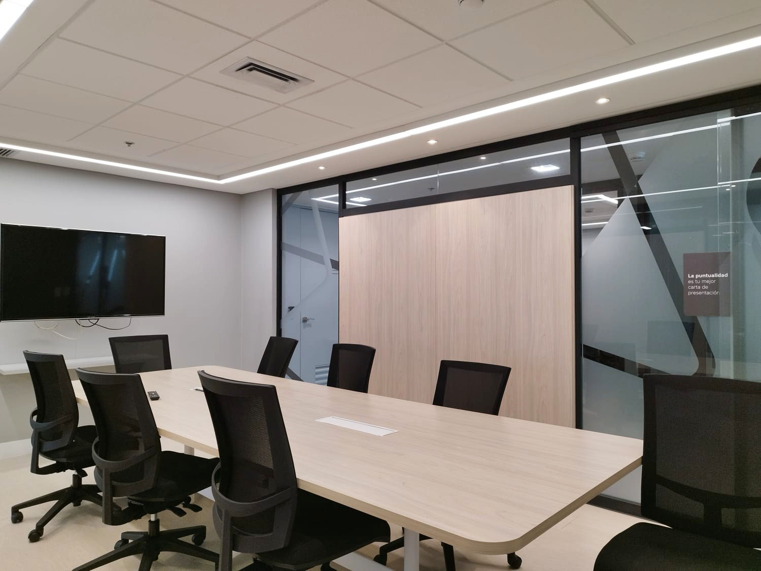 Oficina en venta en Patio Bonito, Medellín, 1000 m² · foto 18 de 20