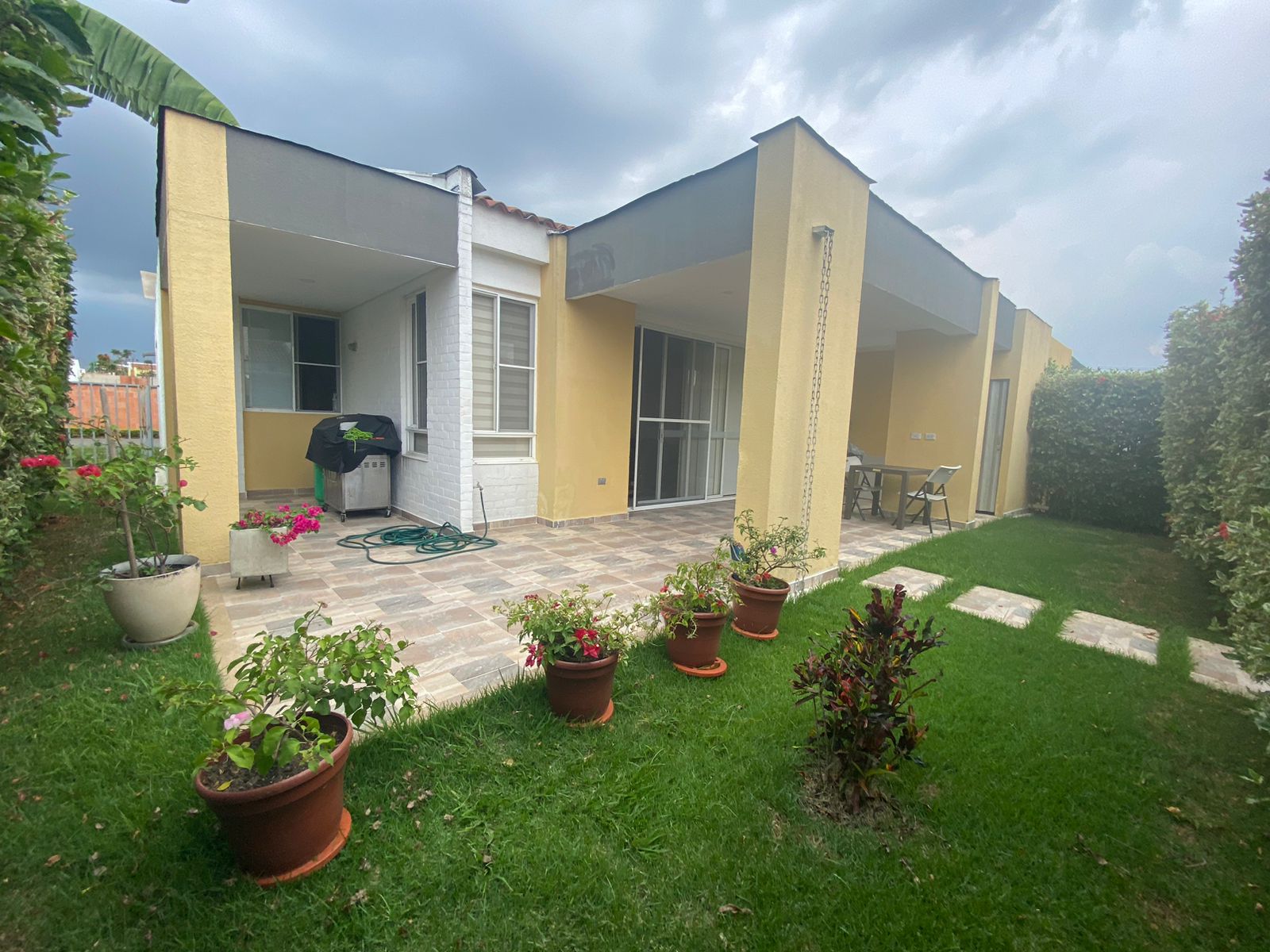 Casa de 3 alcobas en venta en El Castillo, Jamundí, 315 m² · foto 13 de 13