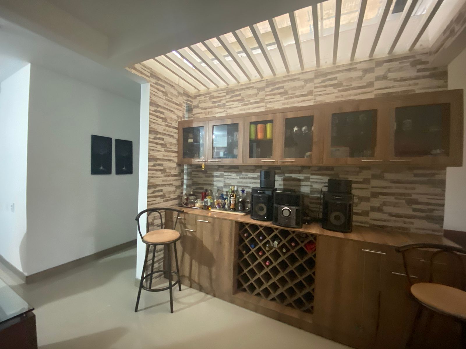 Casa de 3 alcobas en venta en El Castillo, Jamundí, 315 m² · foto 5 de 13