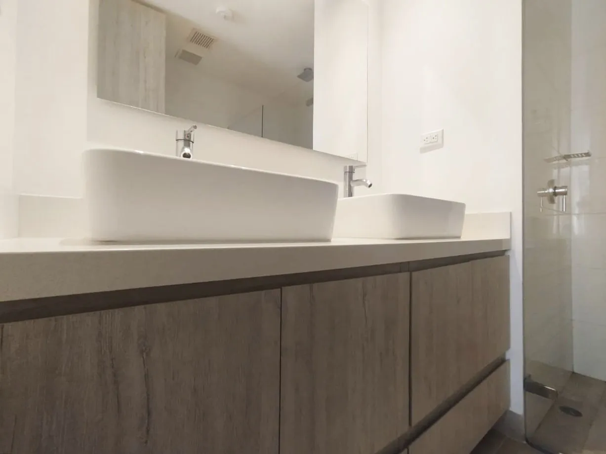 Apartamento en arriendo en Lalinde, Medellín · foto 11 de 13