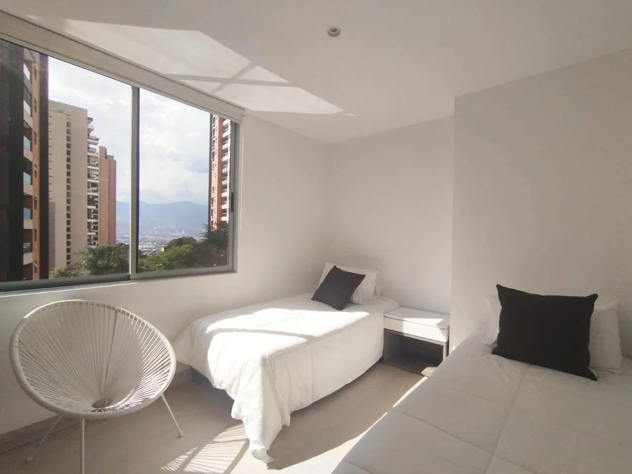 Apartamento en arriendo en Lalinde, Medellín · foto 10 de 13