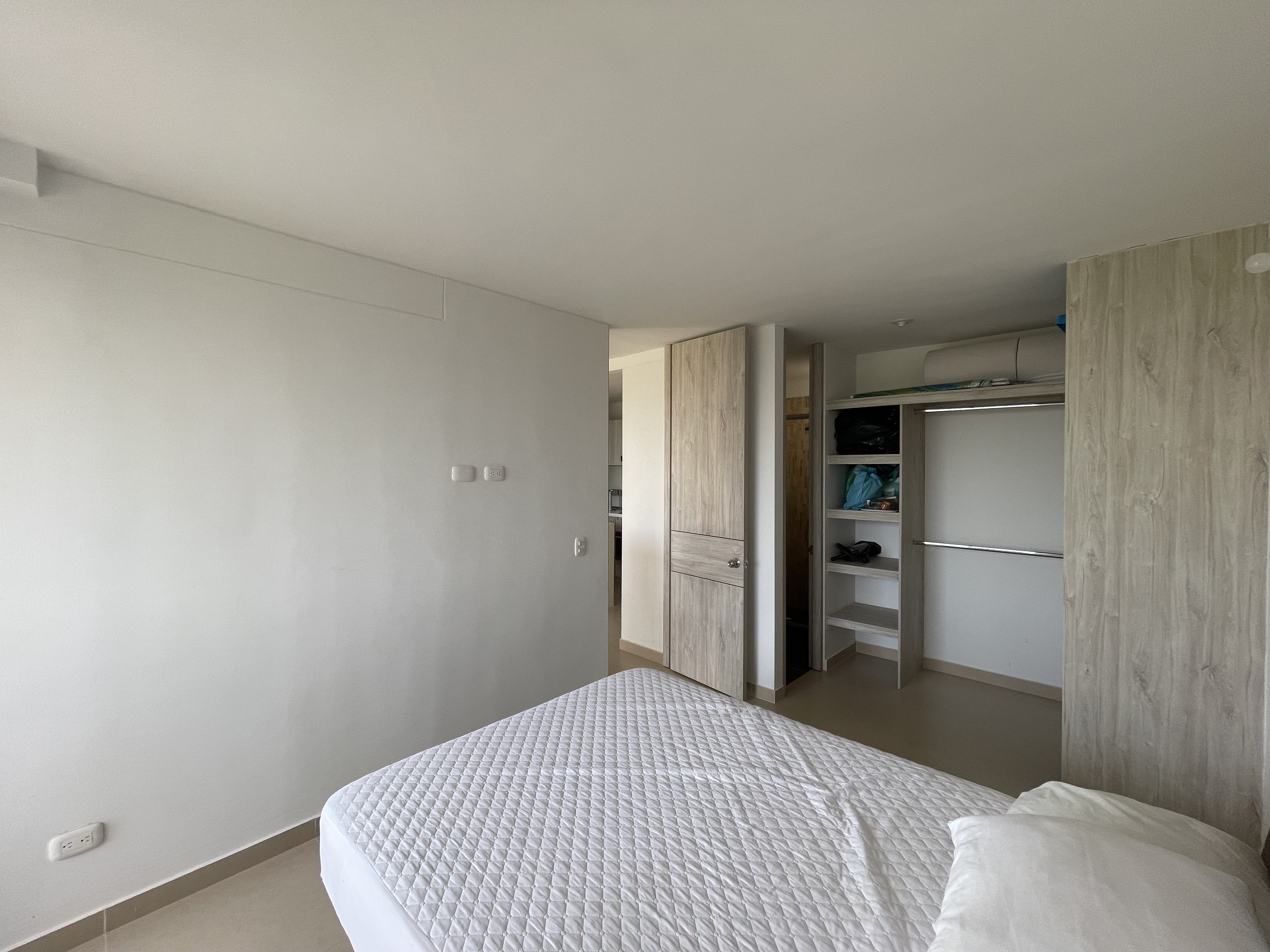 Apartamento de 3 alcobas en venta en Ricaurte, 77 m² · foto 10 de 24