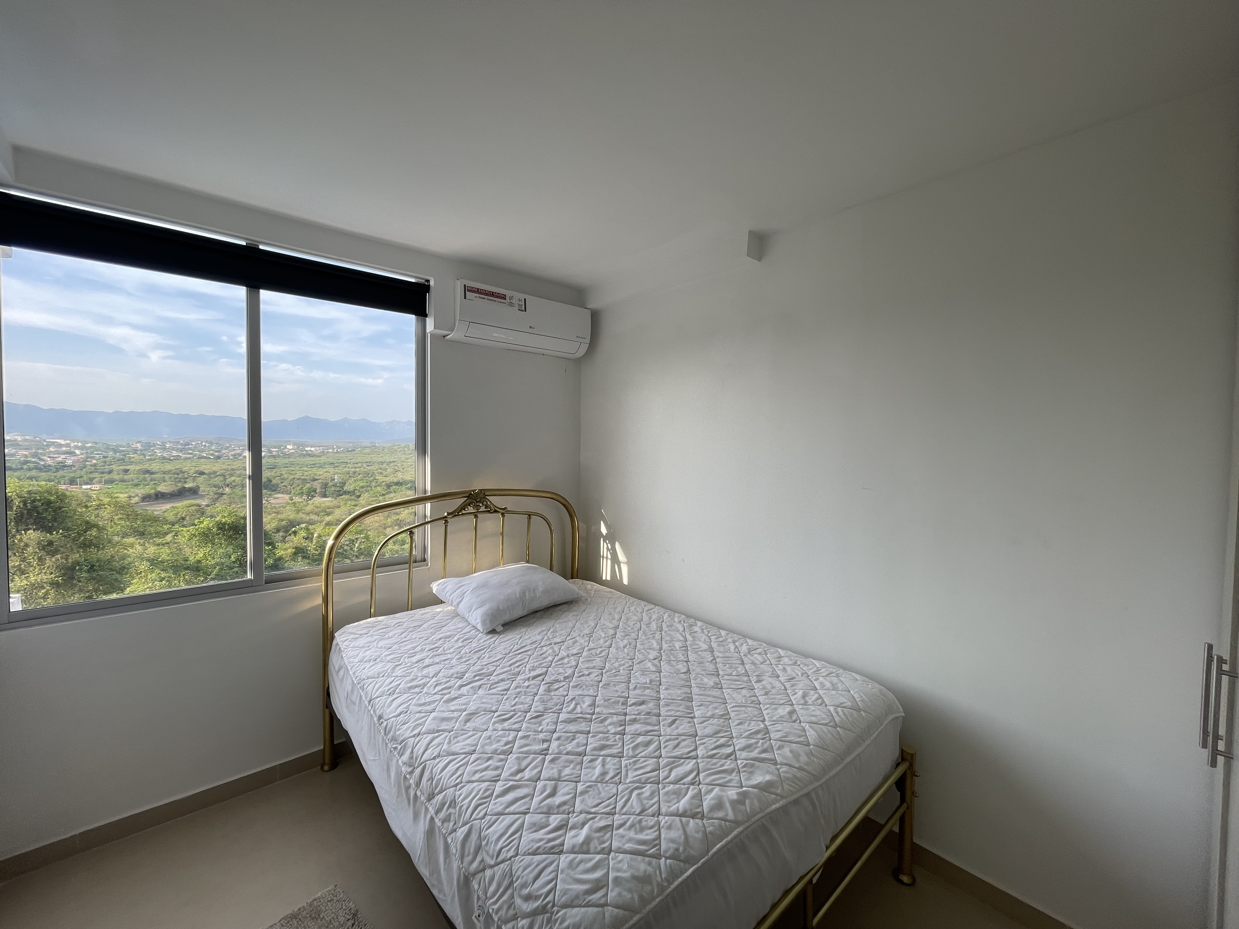 Apartamento de 3 alcobas en venta en Ricaurte, 77 m² · foto 11 de 24