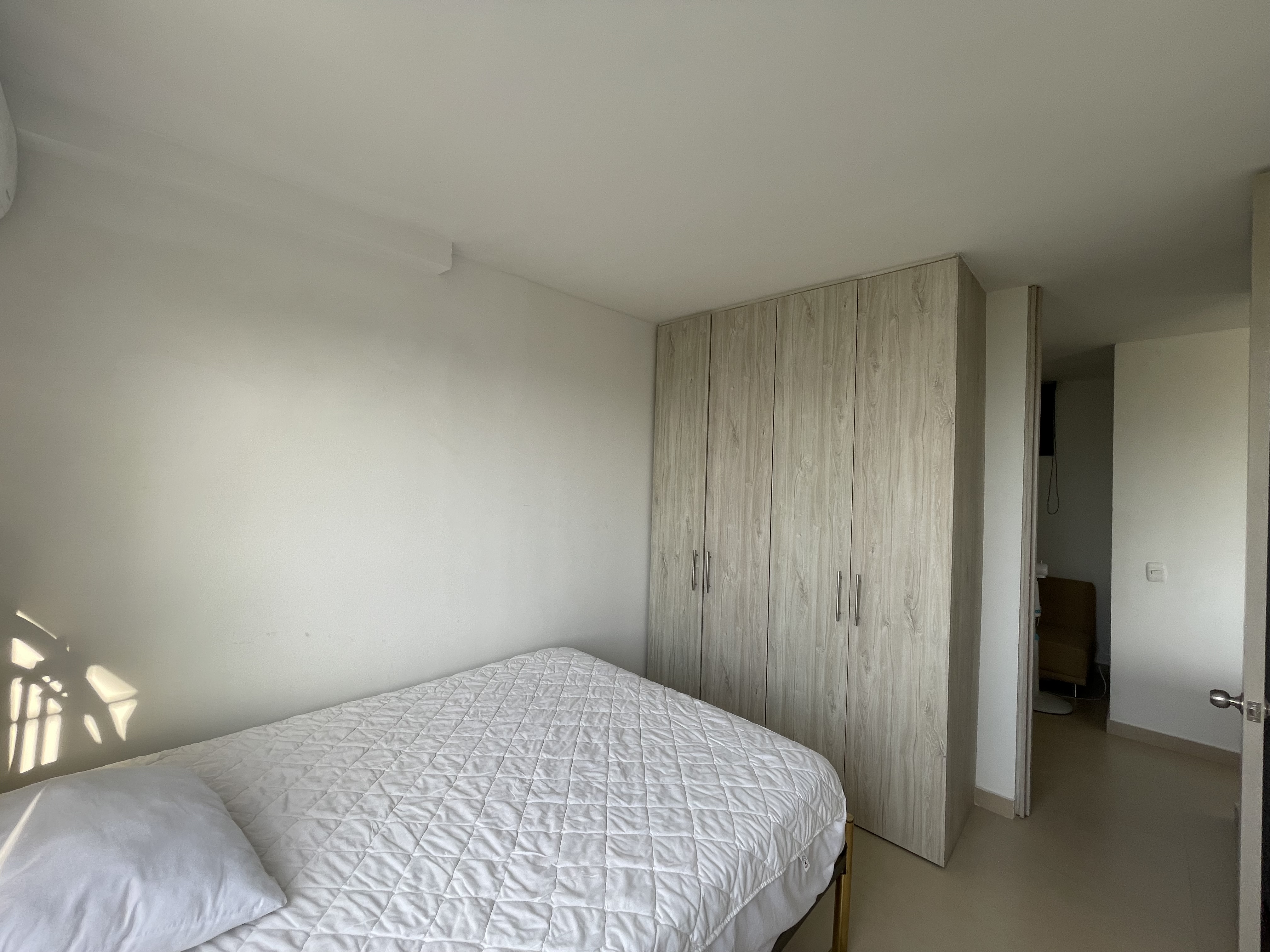 Apartamento de 3 alcobas en venta en Ricaurte, 77 m² · foto 12 de 24