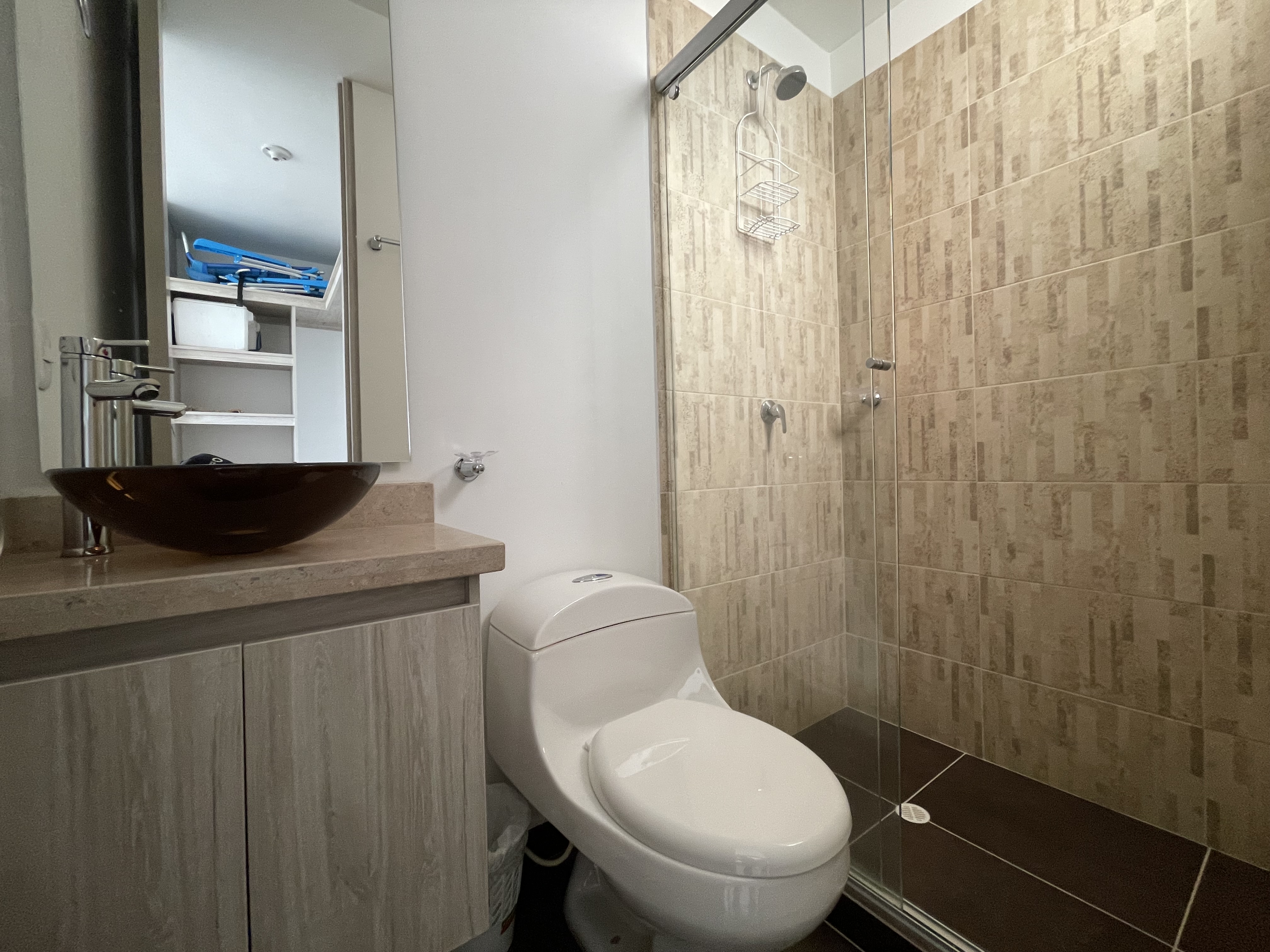 Apartamento de 3 alcobas en venta en Ricaurte, 77 m² · foto 13 de 24