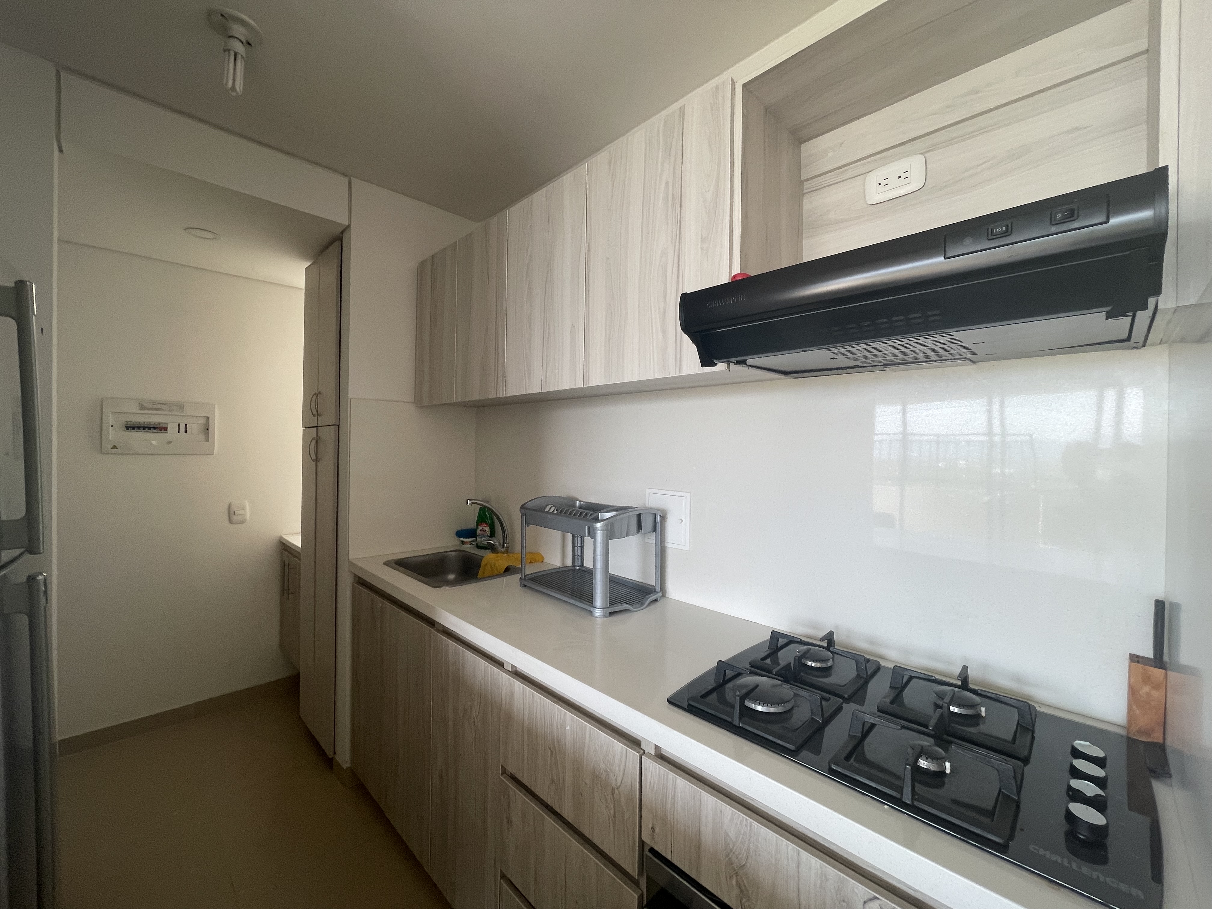 Apartamento de 3 alcobas en venta en Ricaurte, 77 m² · foto 3 de 24