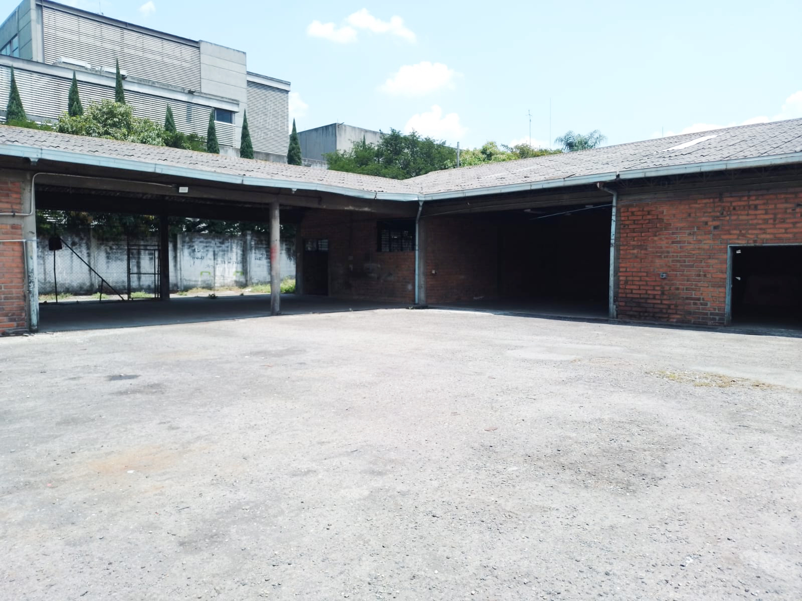Bodega en arriendo en Caribe, Medellín · foto 10 de 19
